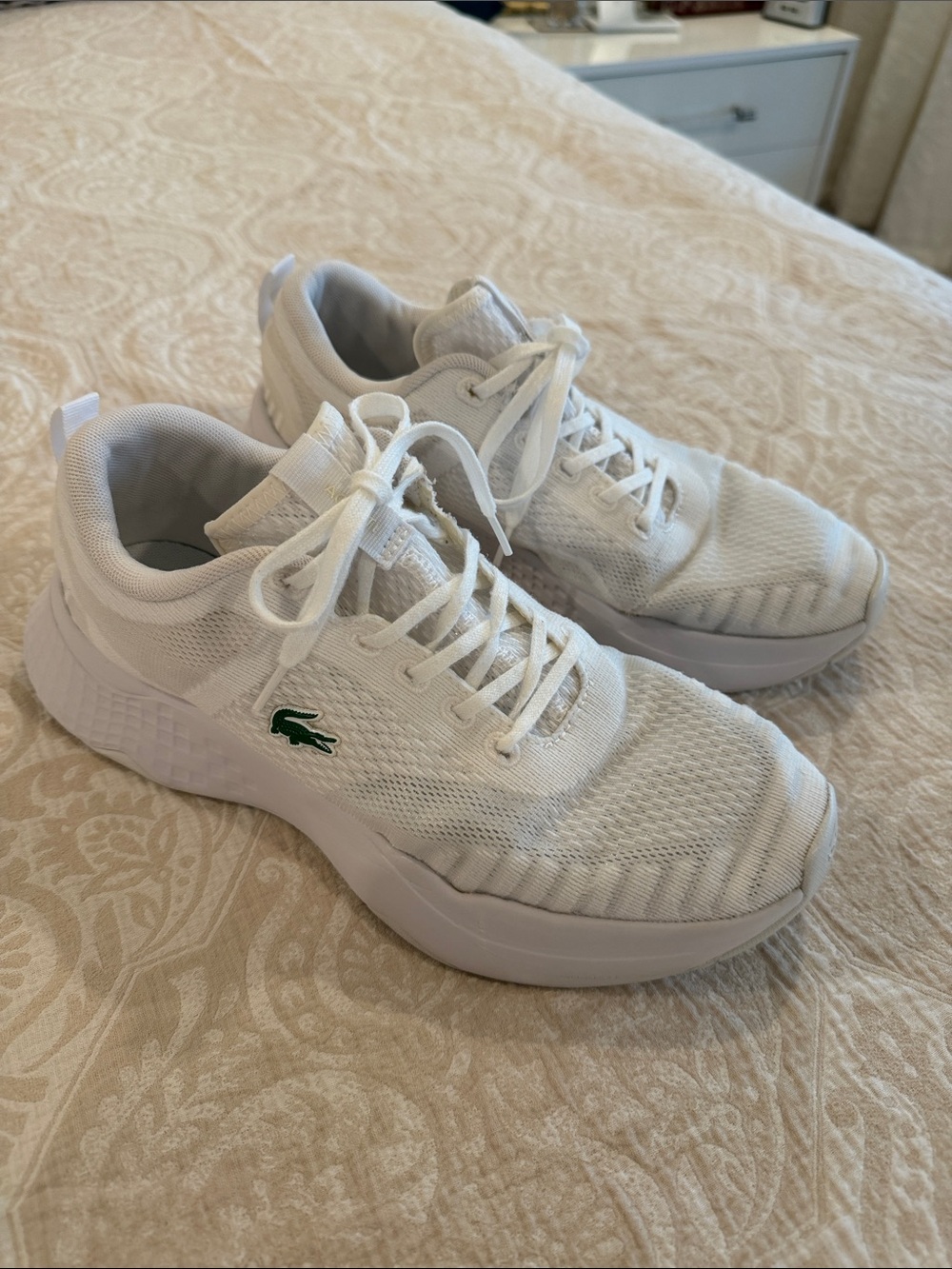 Lacoste White Kids Mesh Sneakers with Green Crocodile